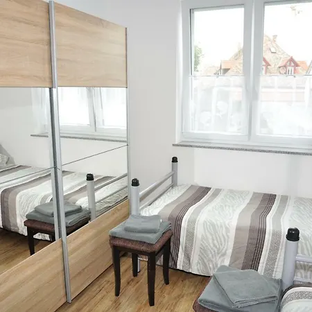 Apartmanhotel Ebersheim Luxus Plaza 2*